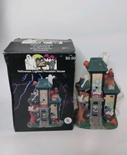 Spooky Halloween Lighted Haunted House Ghosts 6.5" X 4" Wired Free Shipping