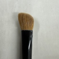 BASIC BEAUTY BLENDING EYESHADOW BRUSH-02