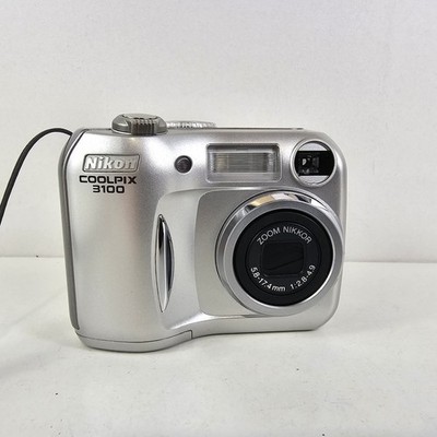 Nikon Coolpix 3100 3.2MP Digital Camera Silver Tested Working