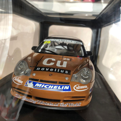AUTOart Porsche 911 GT3 R Asian Carrera Cup 2003 Winner 1/43 AUTOart Porsche 911 GT3 R Asian Carrera Cup 2003 Winner 1/43