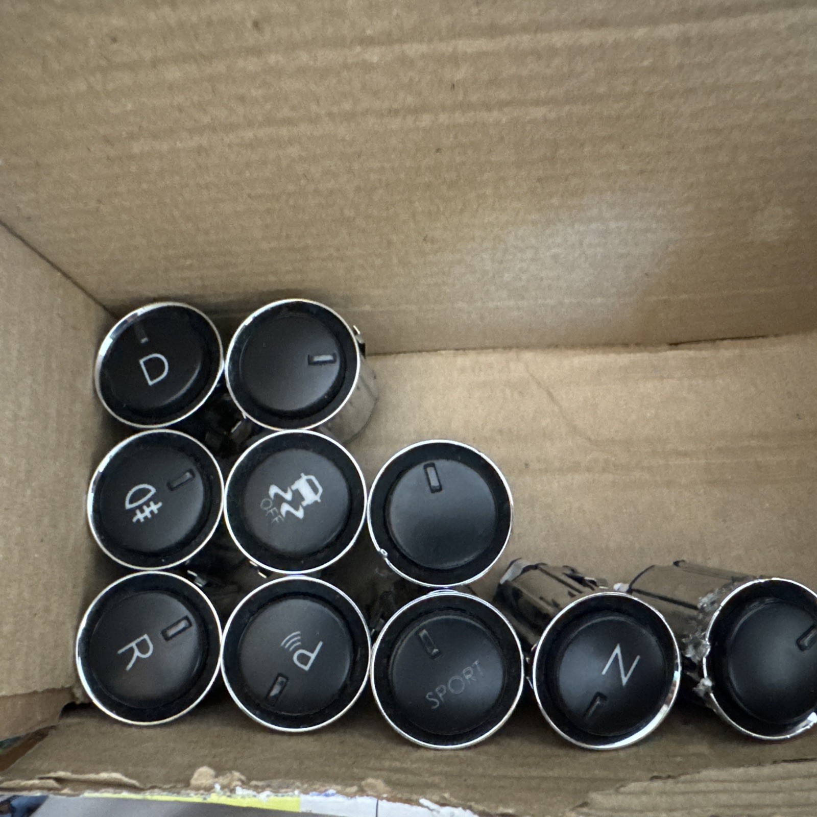 Aston Martin Complete Buttons Set of 10 Basic Used Good Condition