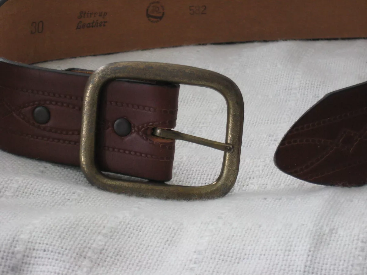 Leather top belt makers