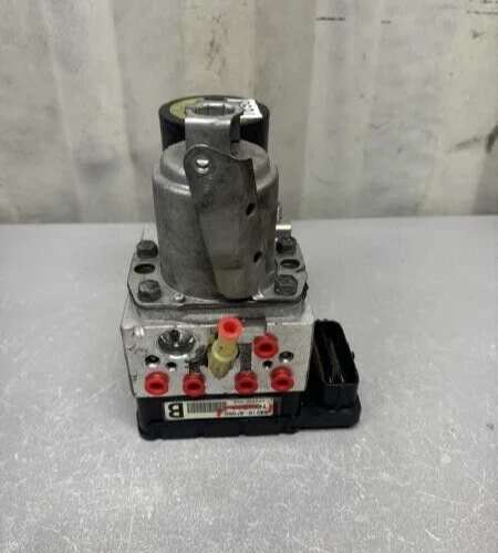 2004-2009 TOYOTA PRIUS ABS ATUADOR DE BOMBA DE FREIO ANTIBLOQUEIO FABRICANTE DE EQUIPAMENTO ORIGINAL - Imagem 2 de 4