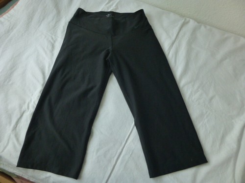 Nike Hose 3/4 Fitness Yoga Jogging Damen Gr.S Gr,36/38 Polyester in schwarz