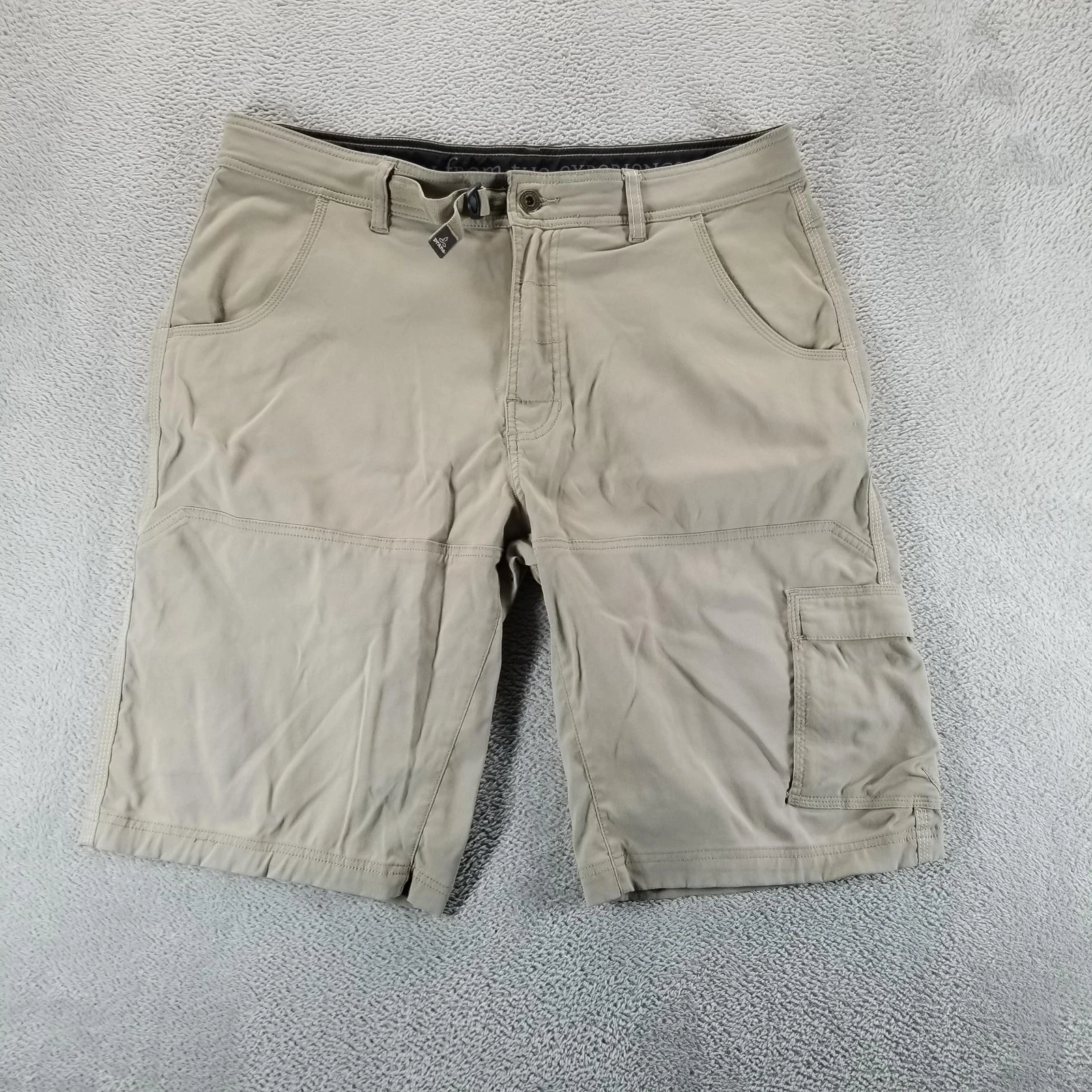 Prana Shorts Mens L Beige Stretch Zion Cargo 11" Nylon Hiking Outdoor Travel