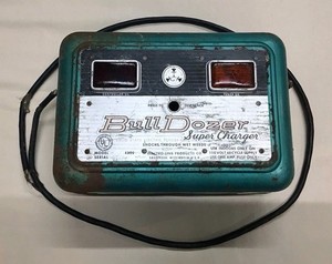 Vintage Bull Dozer Super Charger 4309 Solid State Electric Fence Untested/Parts