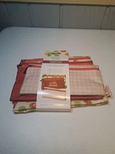 Krumbs Kitchen Farmhouse Fresh Zips Reusable Bags Strawberries Pink Plaid