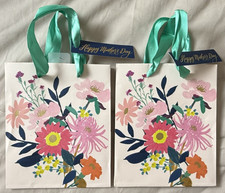 Hallmark Happy Mother's Day Gift Bag Tag Floral Green Ribbon 5.5"x6.5" Lot 2 NEW