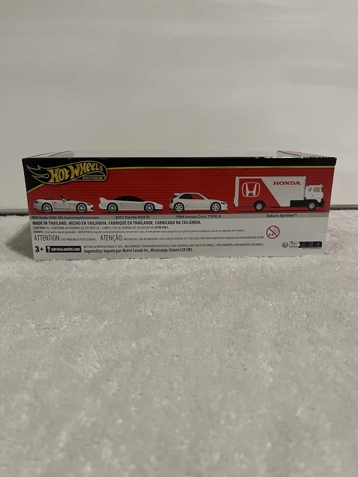 Hot Wheels Premium Honda Diorama 2025 - '99 Civic Type R, '03 NSX-R, '20 S2000 - Image 3 of 4