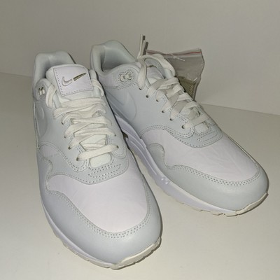 nike air max 1 rub away