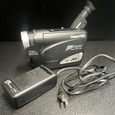 JVC GR-AX750U Handheld VHS-C Camcorder 300x Digital Zoom DSP Charger Duracell
