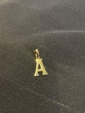 9CT GOLD VINTAGE LETTER INITIAL CHARM vintage 