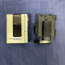 Sanyo M-G1 Portable Cassette Player Walkman w/ Belt Clip FOR PARTS AND REPAIR