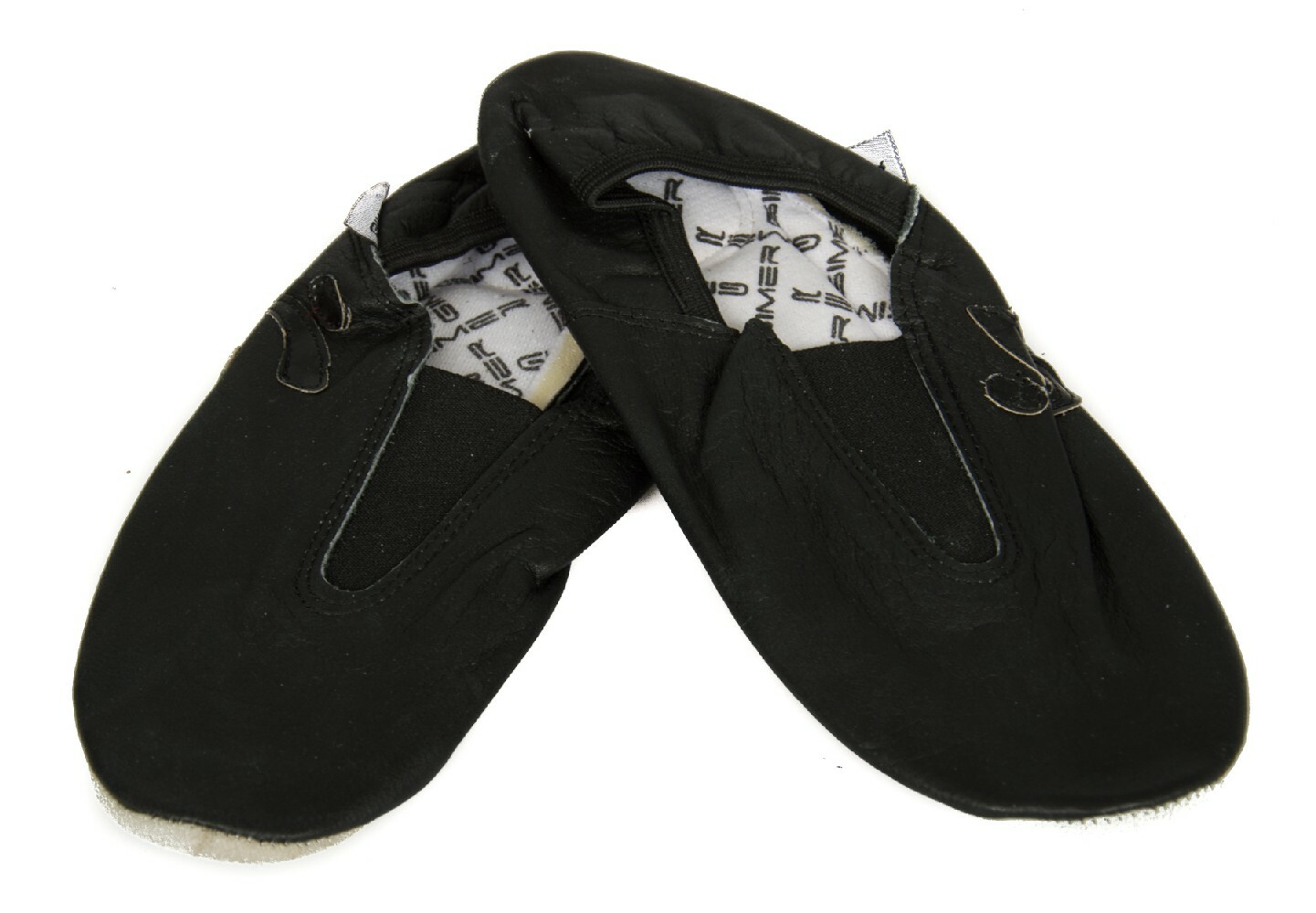 Ритмические повороты для спортсменов-двойников в искусстве