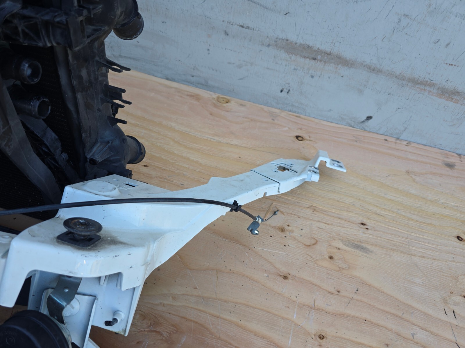 RADIATOR CONDENSER ENGINE FAN CLIP OEM 74K 13-16 MASERATI GHIBLI S QUATTROPORTE