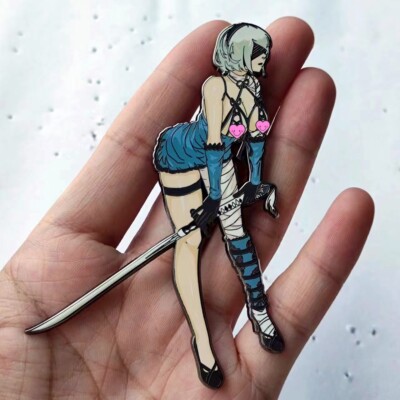 Nier Automata Yorha No.2 Type B 2B 3.6'' Pin Metal Badge Figure Aime Limited