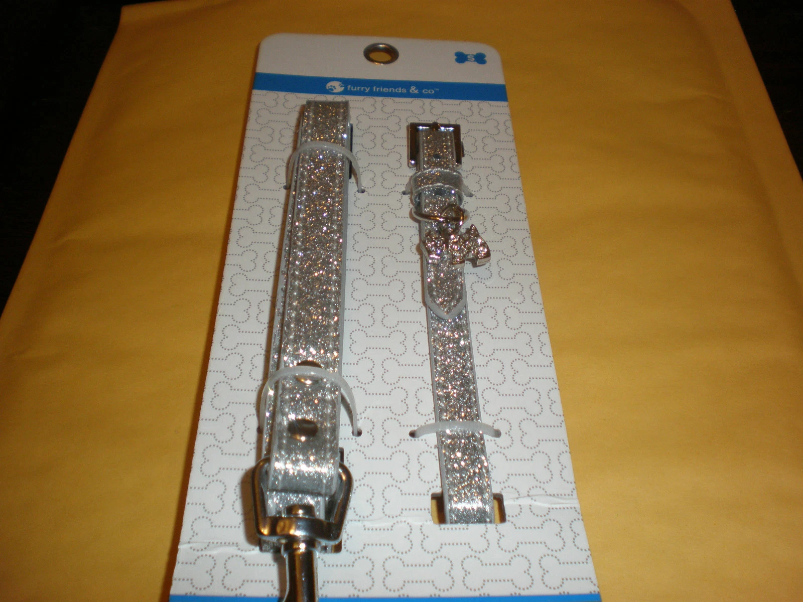 FURRY FRIENDS & COMPANY COLLAR & LEASH SET NEW 15.5" COLLAR .0.625 X 48" LEASH