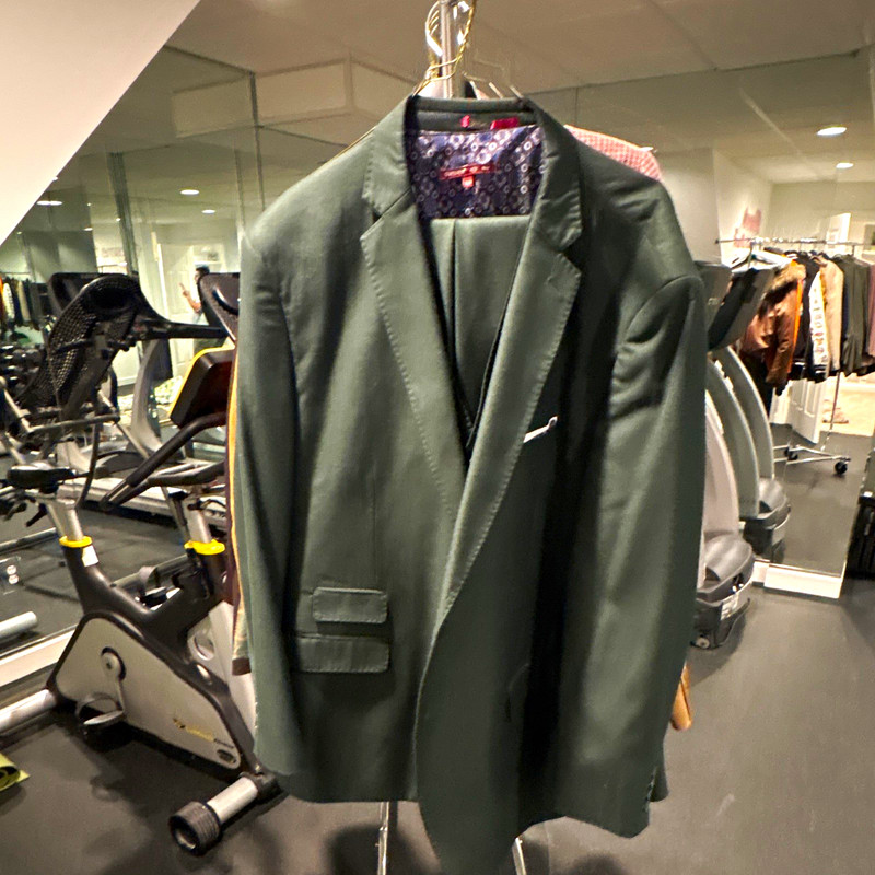 Statement Italy Platinum Green Wool Satin 2-Piece Suit 52R Regular Fit