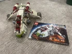 LEGO Star Wars: Republic Gunship (7163), all minifigs & instructions