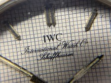 Vintage IWC Ingenieur SL "Skinny" Quartz 3305 Watch 17