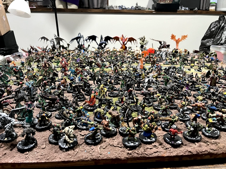 Lote Figuras Usadas Caballero Mago Miniaturas Wizkids Foto 4 de 4