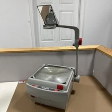 Apollo V3000 Overhead Projector 11.25" x 11.25" Glass / See Pictures Works Great