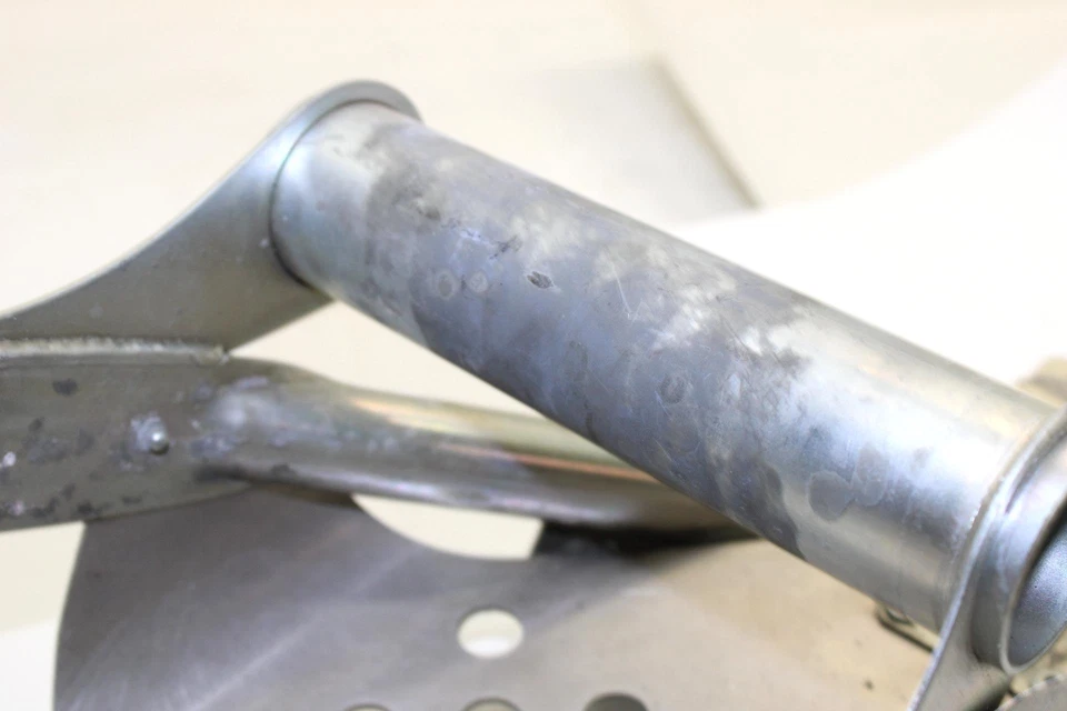 Yamaha Phazer 2007 OEM reposapiés izquierdo pozo 8GJ-21960-00-00 SY96 Foto 3 de 4