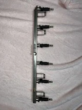 07-12 BMW 328I 3.0L L6 GAS ENGINE MOTOR FUEL INJECTION RAIL RAMP W/ INJECTOR OEM