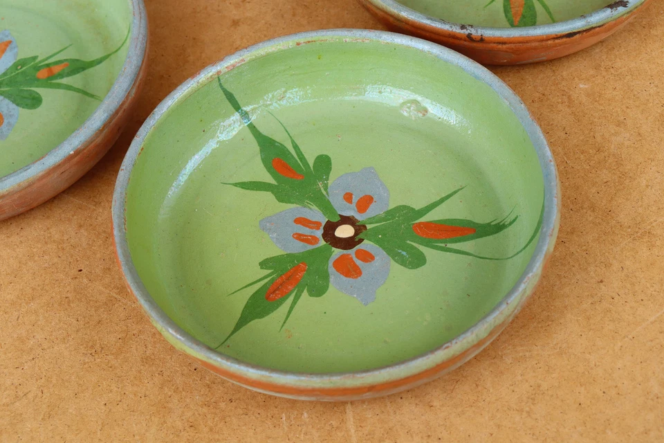 Лот антикварных примитивных красных изделий глиняное блюдо чаша чашка кружка расписанная 1920-е начало 20-го - Изображение 3 из 4