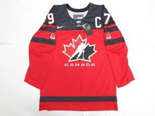 CONNOR McDAVID TEAM CANADA RED NIKE HOCKEY JERSEY