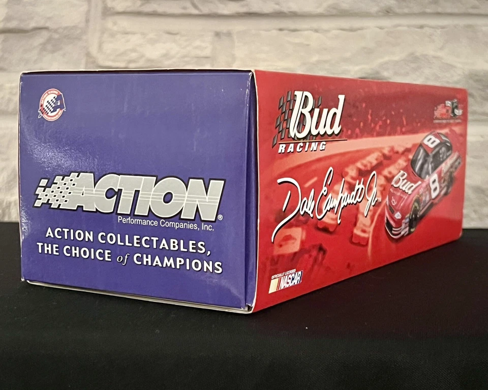 Action Dale Earnhardt Jr. #8 Budweiser 2002 Monte Carlo 1:24 Diecast Car #102276 Foto 2 de 4
