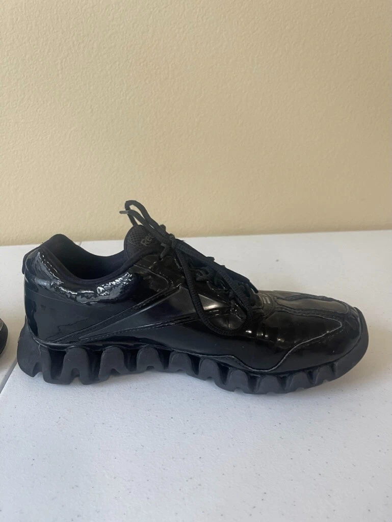 Reebok zigtech sales black leather