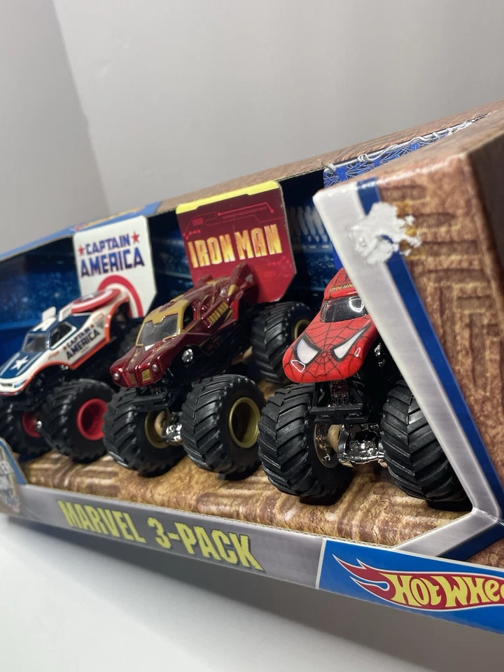 Hot Wheels Monster Jam 1:64 Marvel 3-pack Ultra Rare Brand New 2015 - Image 4 of 4