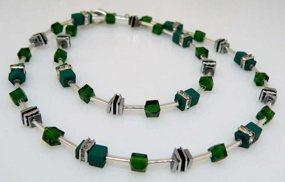 Halskette Würfel Hämatit Quadrat Glas Cube Strass Emeral dunkelgrün smaragd 519d - Bild 2 von 4