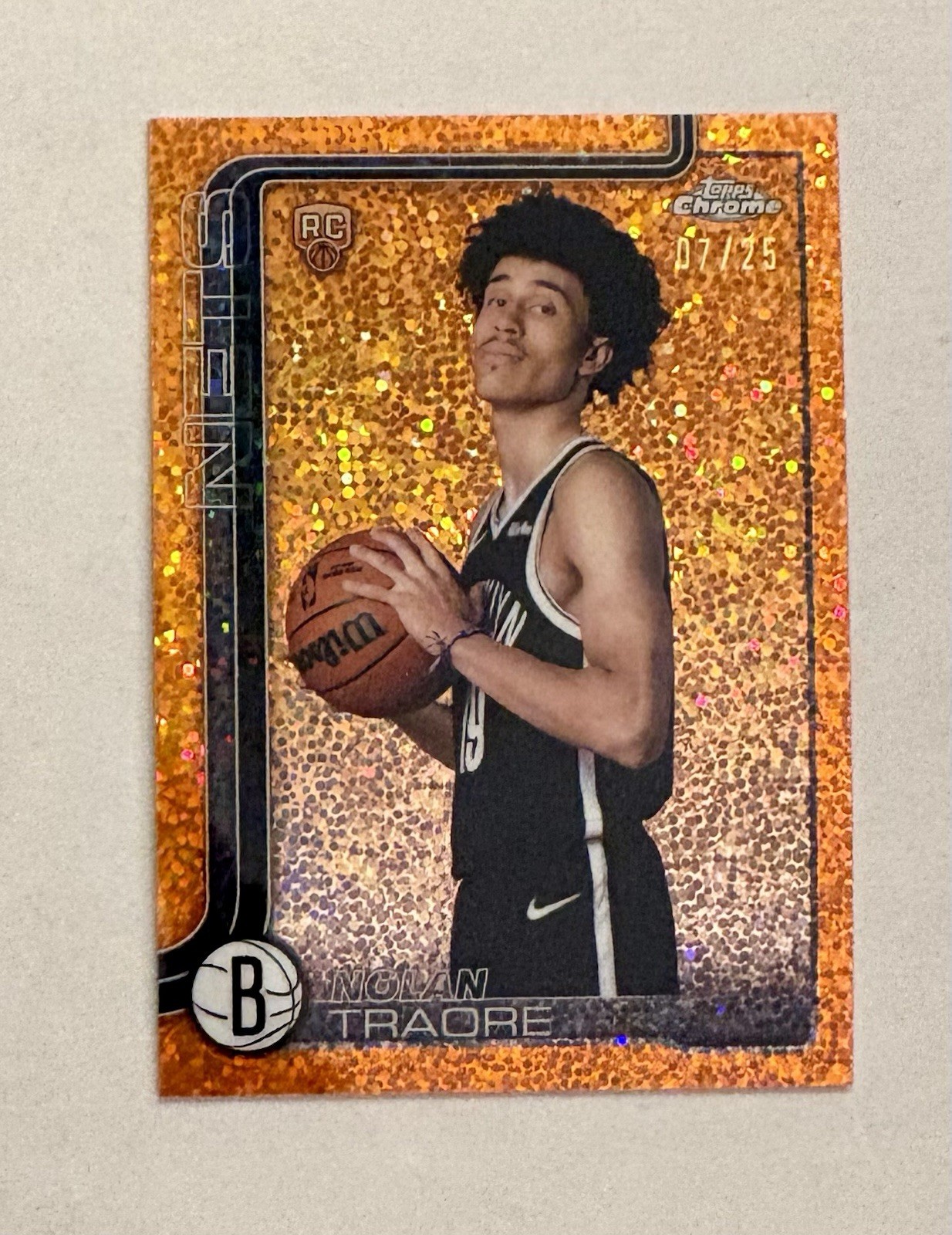 2025-26 Topps Chrome Nolan Traore Orange Speckle Image Variation Refractor /25