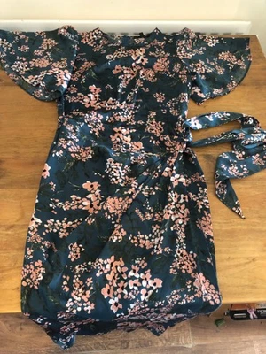 Another Look Green Floral Wrap Style Dress Size 14 - Image 1 of 4