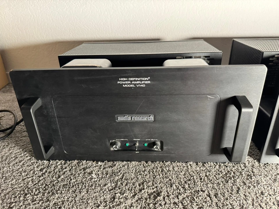 Audio Research V140 V 140 High End Röhren Stereo Endstufen Monoblöcke in schwarz - Bild 3 von 4