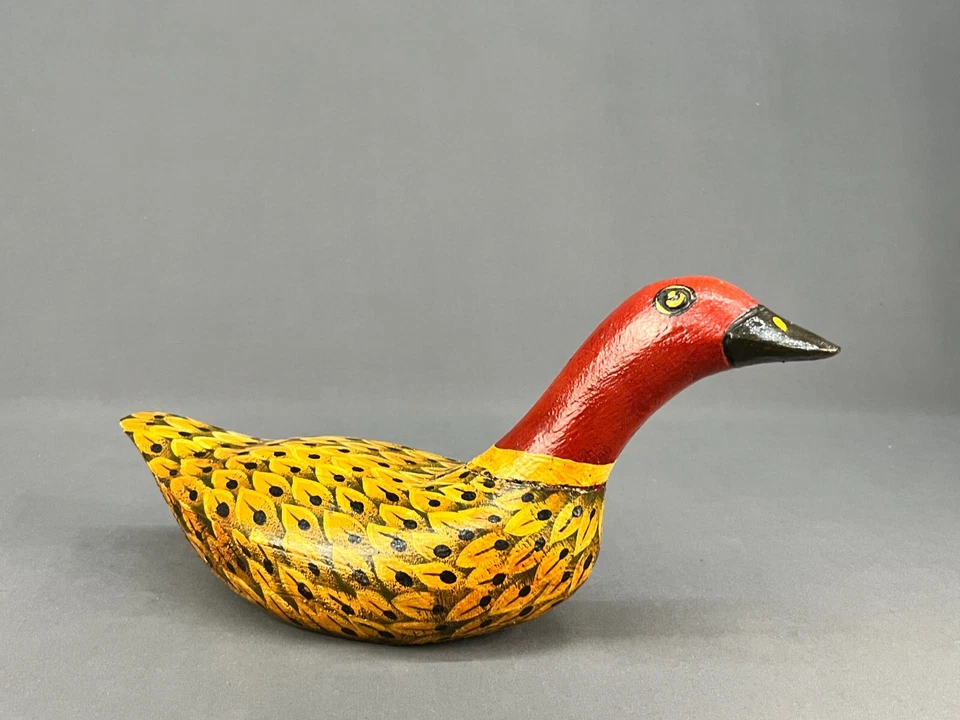 Antiguo señuelo de pato de 14 3/4" pintado a mano de arte popular de principios del siglo XX Foto 4 de 4