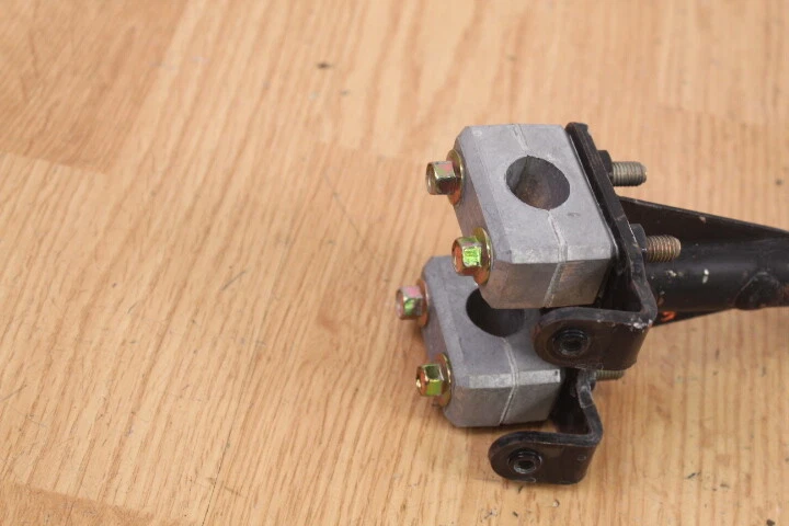 Arctic Cat 375 2002 4x4 auto poste de dirección/vástago con abrazaderas de barra Foto 3 de 4