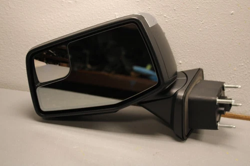 2019 2023 GMC SIERRA 1500 LEFT SIDE DOOR MIRROR W/TURN SIGNAL LIGHT CHROME CAP