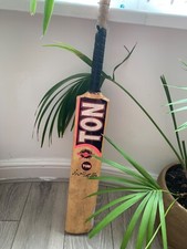 Ton limited edition cricket bat