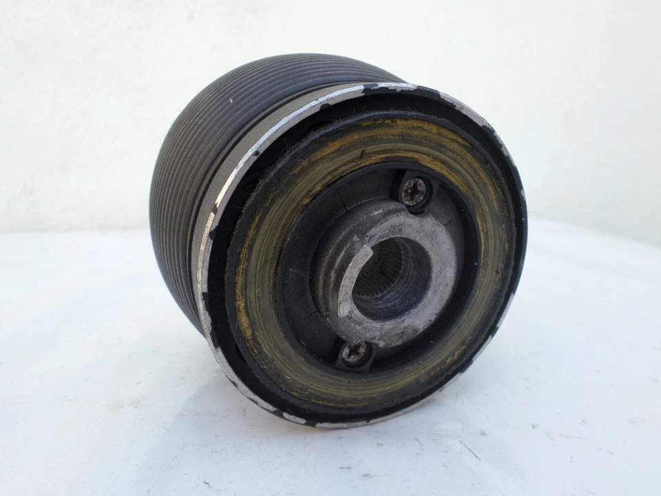 Lenkradnabe Nabe Raid M147 VW Golf 1 2 Scirocco Passat 32B Polo 86C Derby - Bild 2 von 3