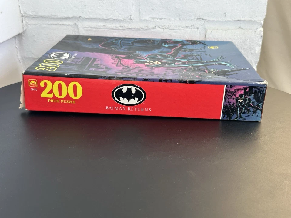 Batman Returns 1992 DC Toy  Puzzle Catwoman 200 Piece Puzzle - Image 4 of 4