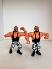 WWE THE BUSHWHACKERS LUKE AND BUTCH HASBRO WRESTLING ACTION FIGURE WWF SERIES
