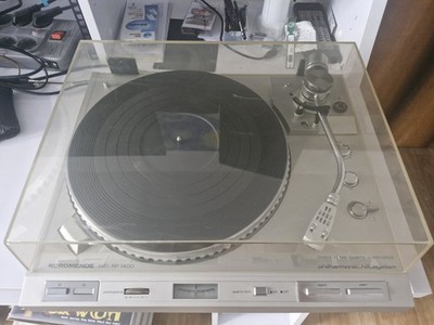 Nordmende RP-1400 Direct Drive Plattenspieler, Audio Technica AT 95C, mit Haube
