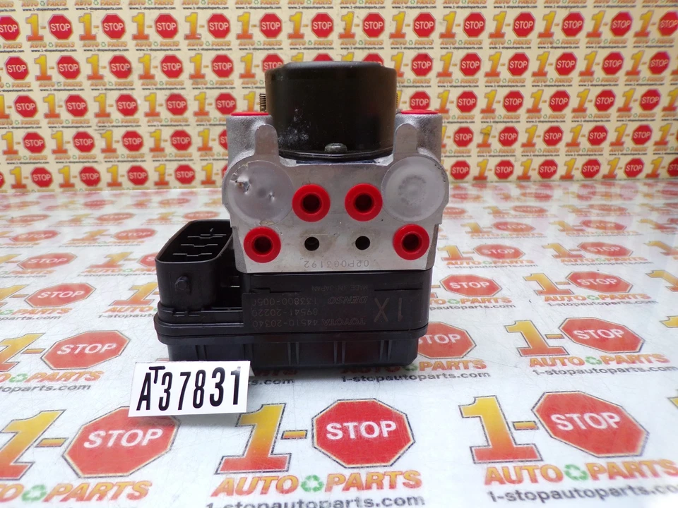 TOYOTA CELICA 2003-2005 1,8 L ANTIBLOQUEO FRENO ABS BOMBA MÓDULO 44050-20110 OEM Foto 2 de 4