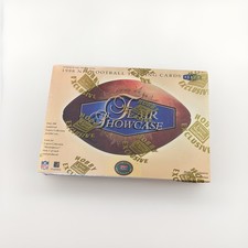 1998 FLEER FLAIR SHOWCASE FOOTBALL HOBBY BOX FACTORY SEALED MANNING MOSS RC RARE