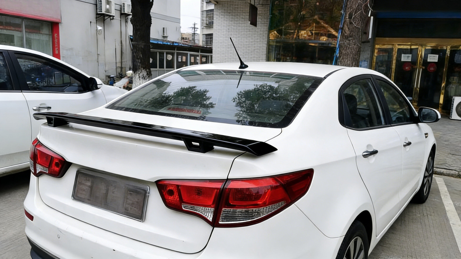 Carbon Fiber Rear Trunk Spoiler Lip Roof Tail Wing 52'' For Audi R8 Coupe