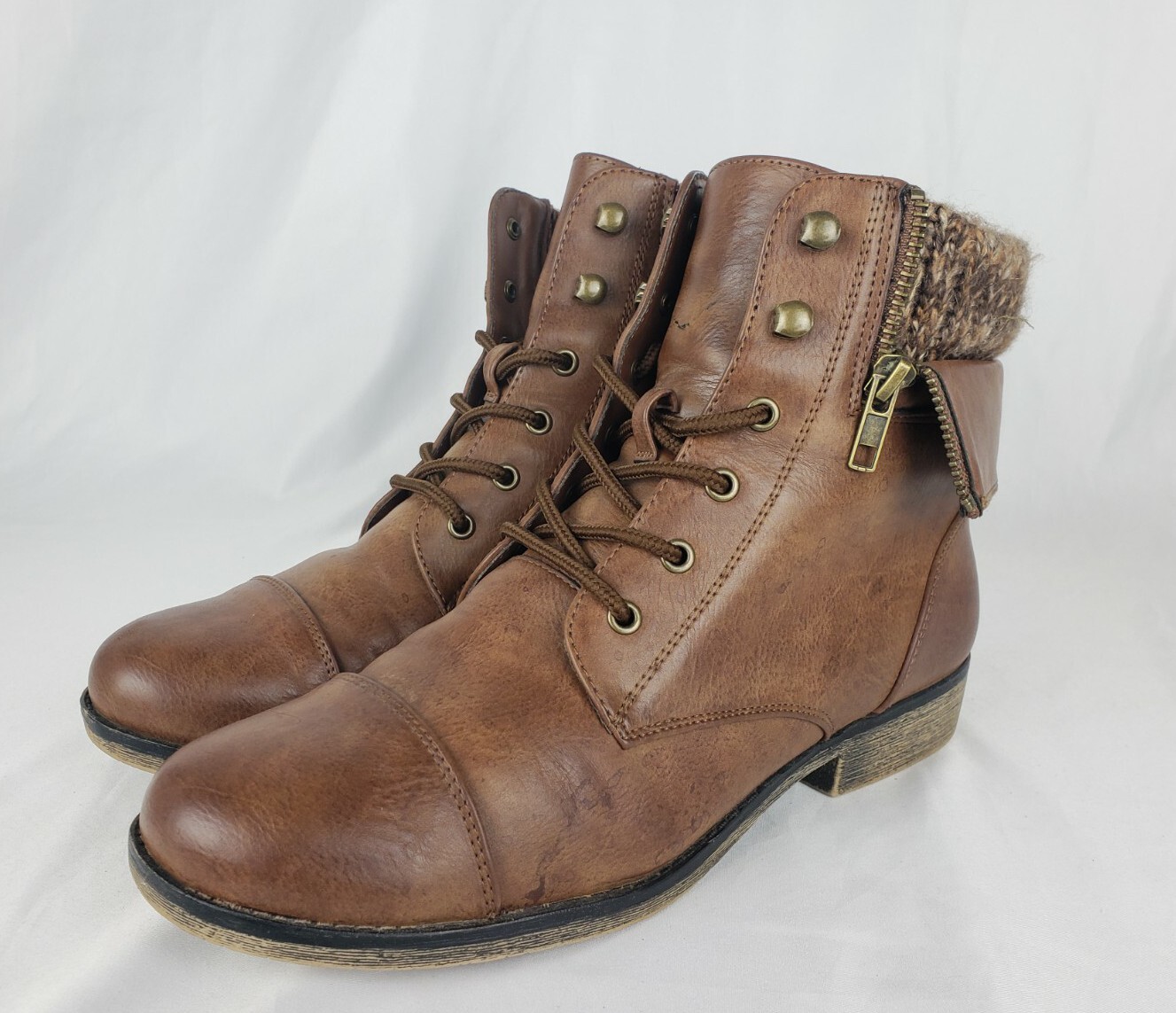 Mudd Womens Sweater-Cuff Ankle Boots 