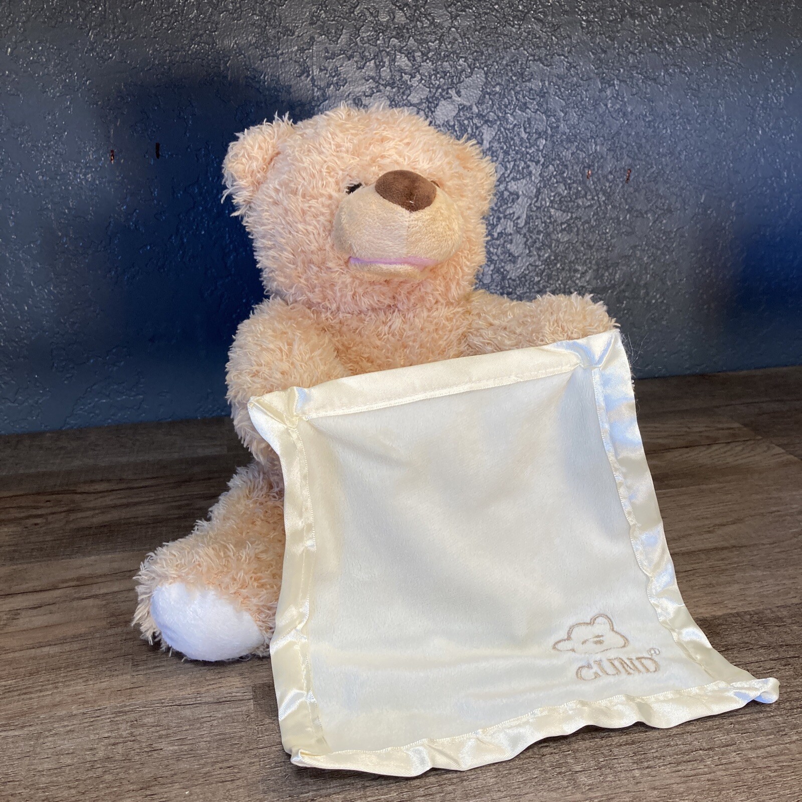 gund animated plush stores